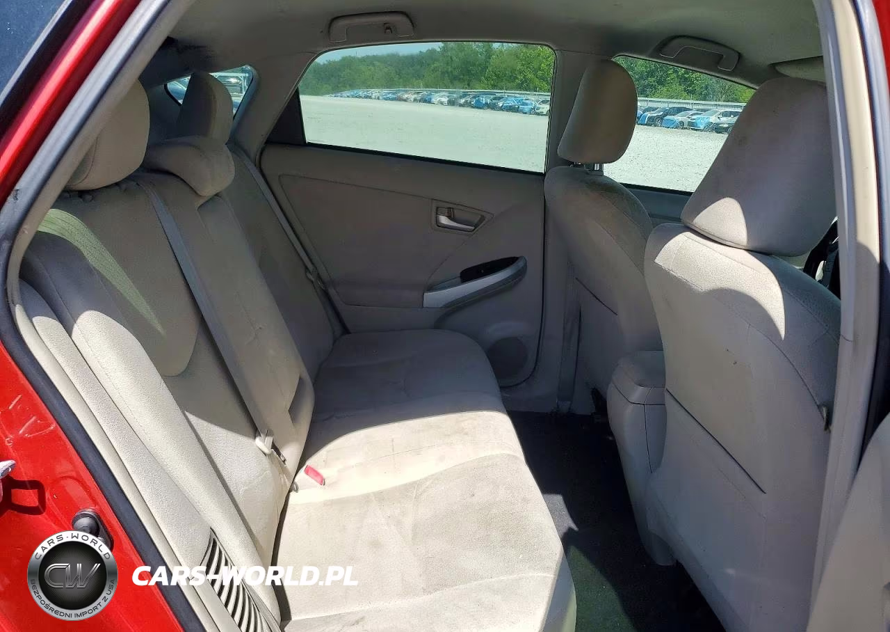 2015 Toyota Prius Three VIN:JTDKN3DU9F1989539 - 10