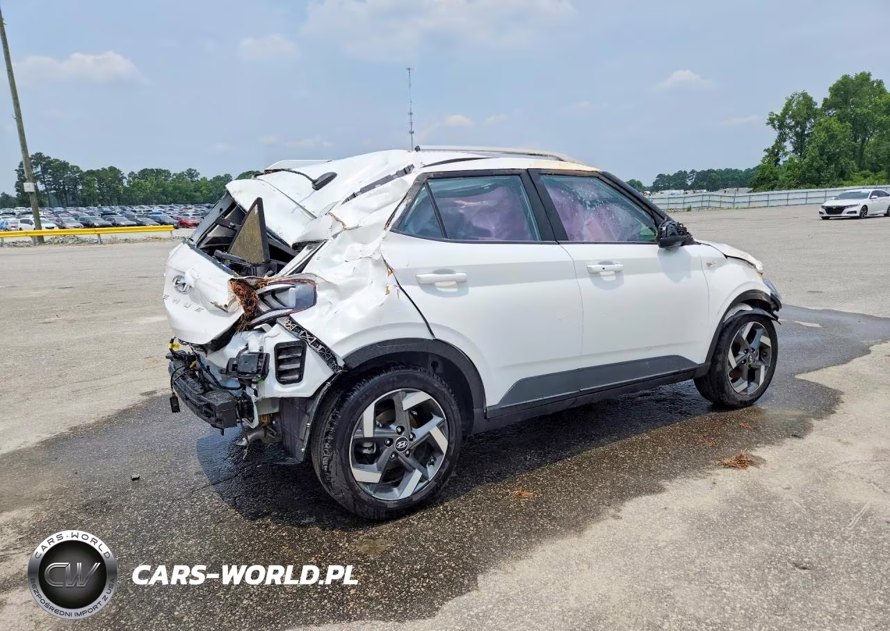 2026 Hyundai Venue Sel VIN:KMHRC8A31TU429551 - 3
