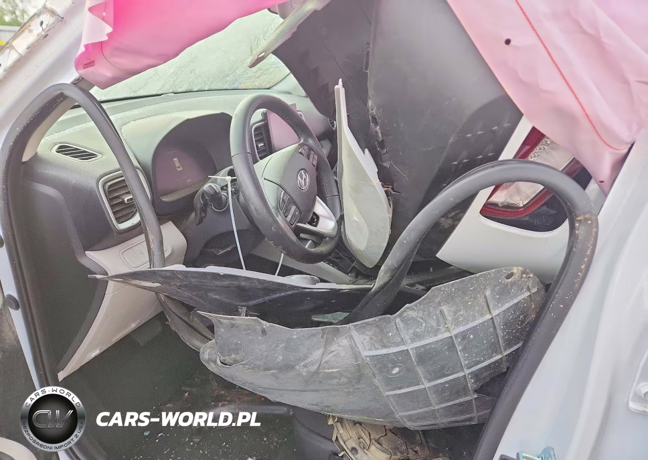 2026 Hyundai Venue Sel VIN:KMHRC8A31TU429551 - 7