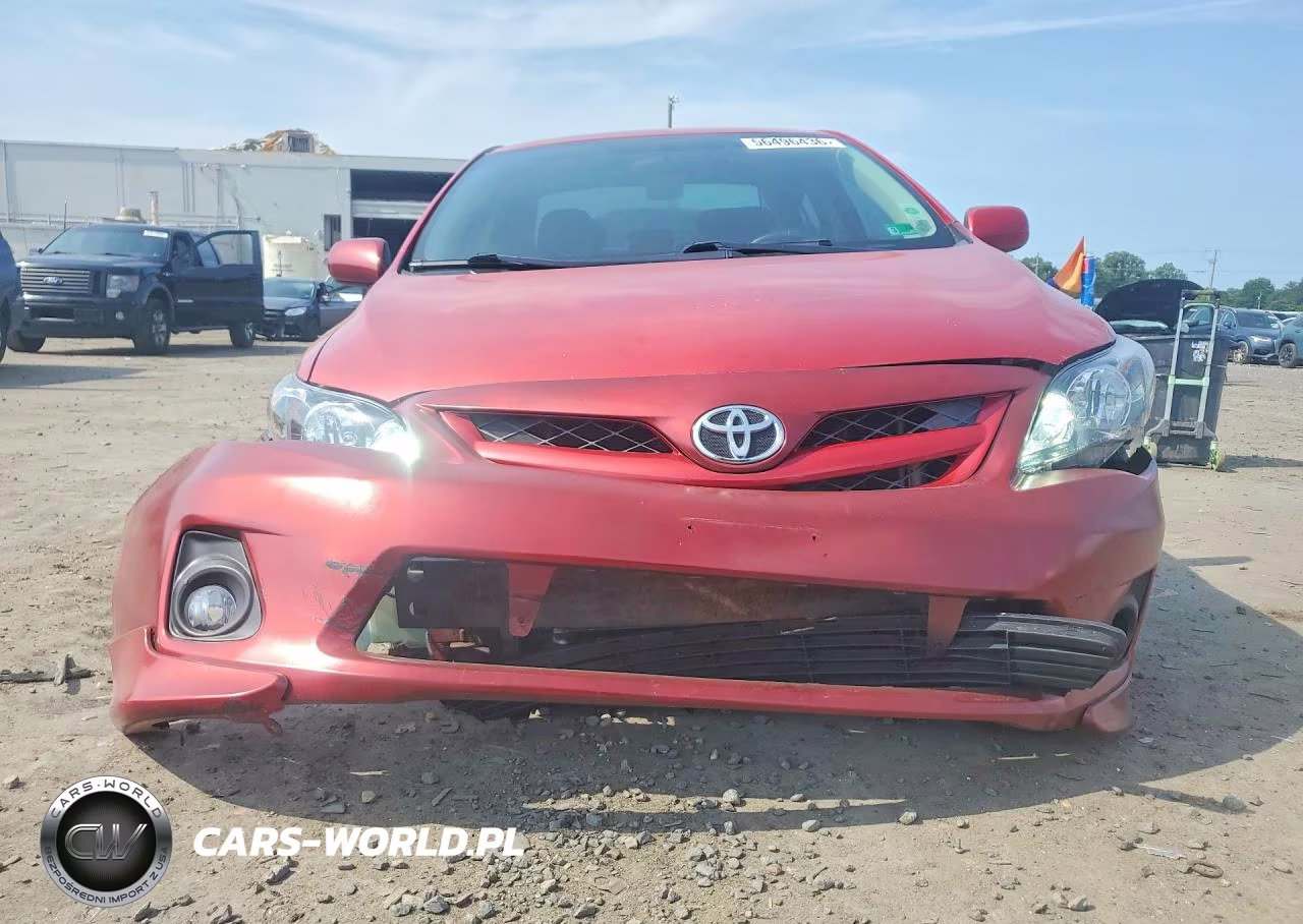 2013 Toyota Corolla S VIN:2T1BU4EE3DC043719 - 5