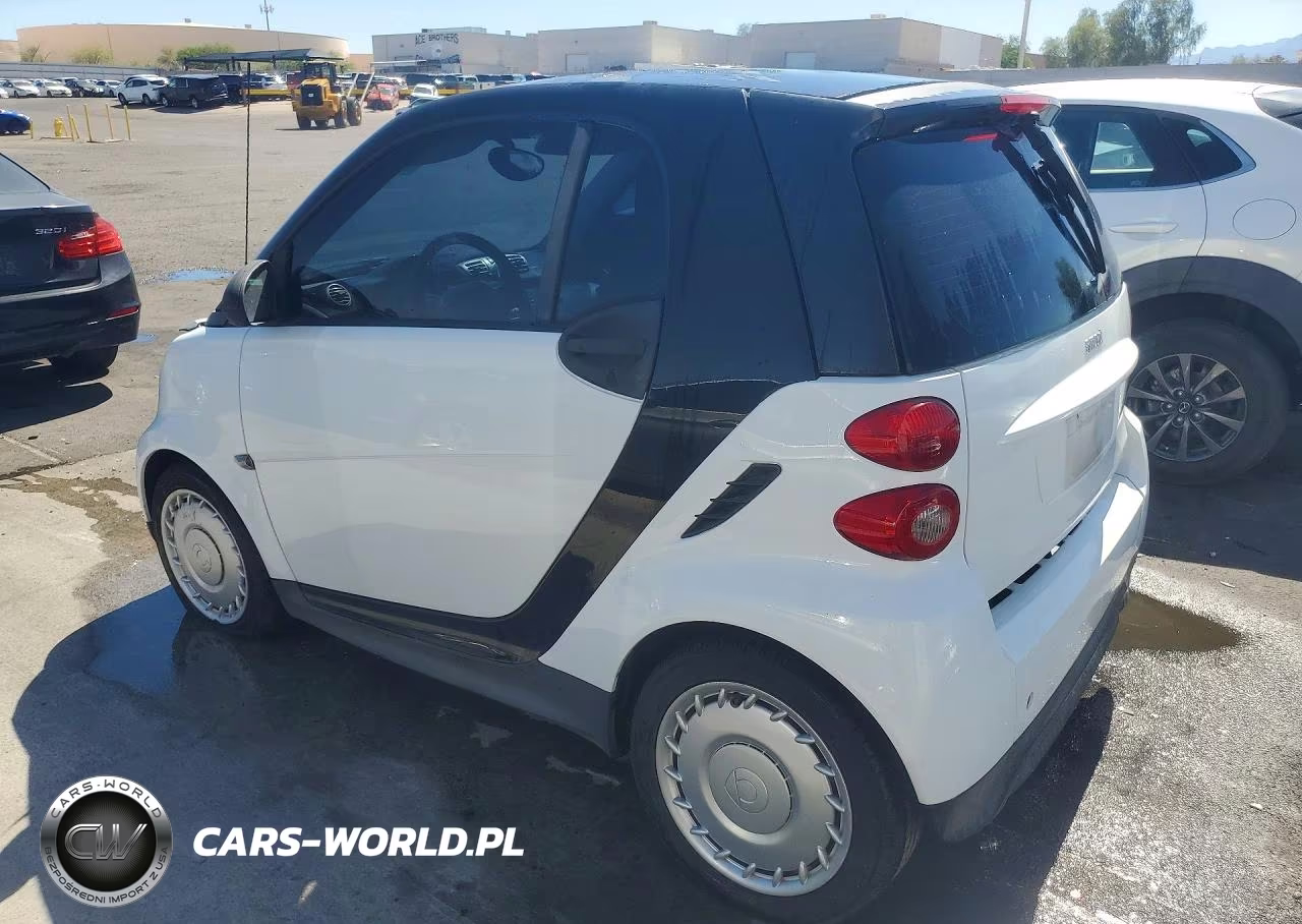 2015 Smart Fortwo Pure VIN:WMEEJ3BA4FK806013 - 2