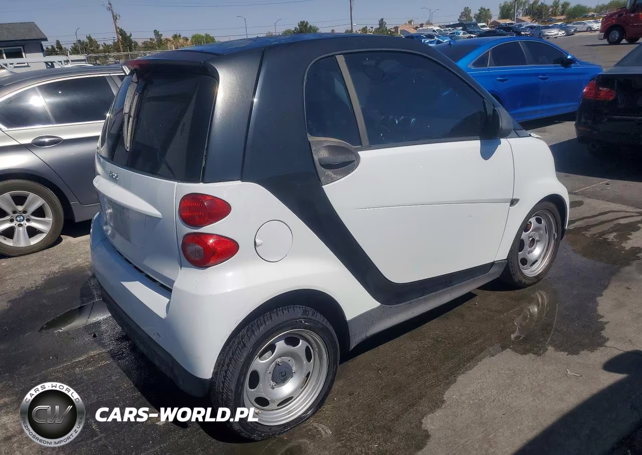 2015 Smart Fortwo Pure VIN:WMEEJ3BA4FK806013 - 3