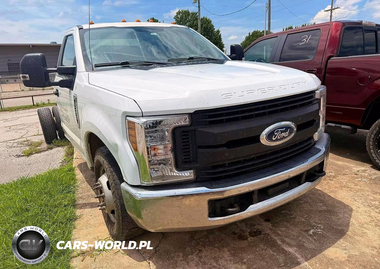 2018 Ford F350 Super Duty – zdjęcie 1 z 10