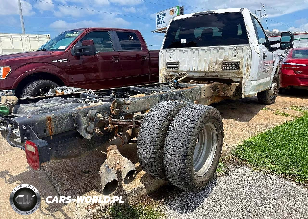 2018 Ford F350 Super Duty VIN:1FDRF3GT1JEB69774 - 4