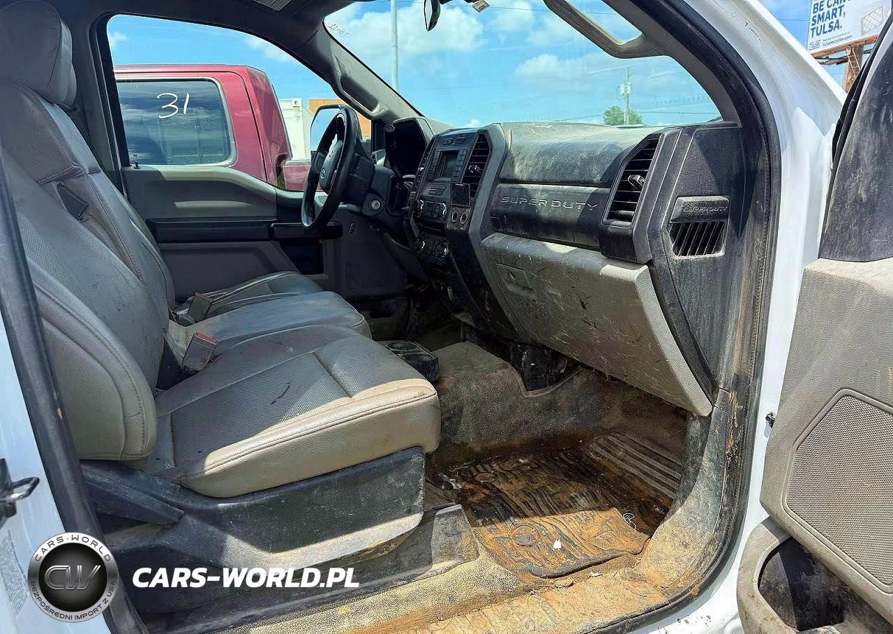 2018 Ford F350 Super Duty VIN:1FDRF3GT1JEB69774 - 5