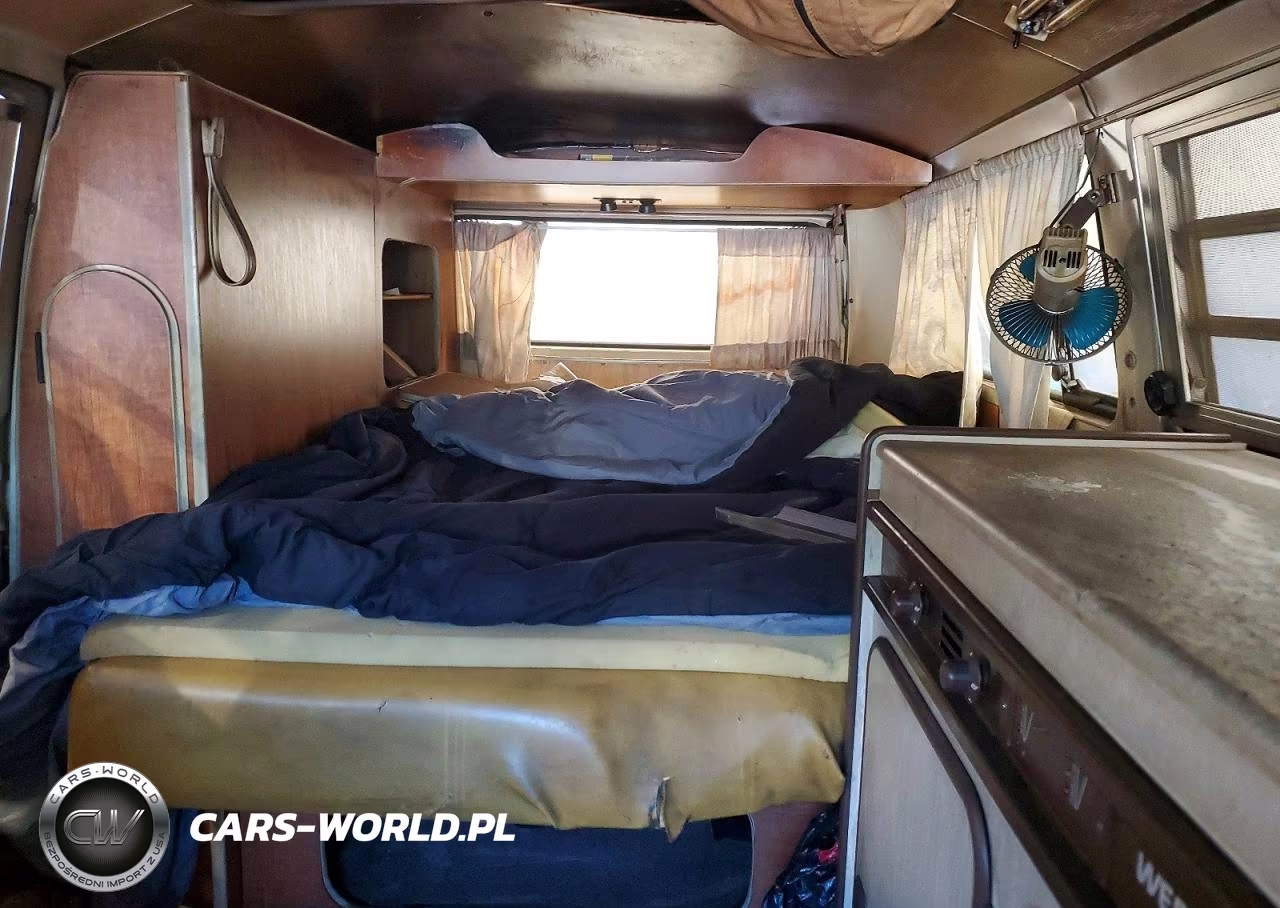 1970 Volkswagen Transporter VIN:2312012756 - 10