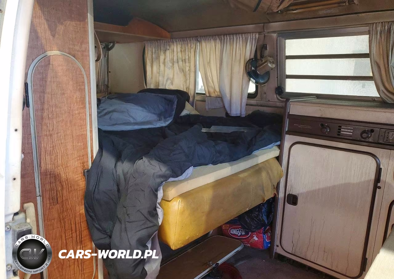 1970 Volkswagen Transporter VIN:2312012756 - 11