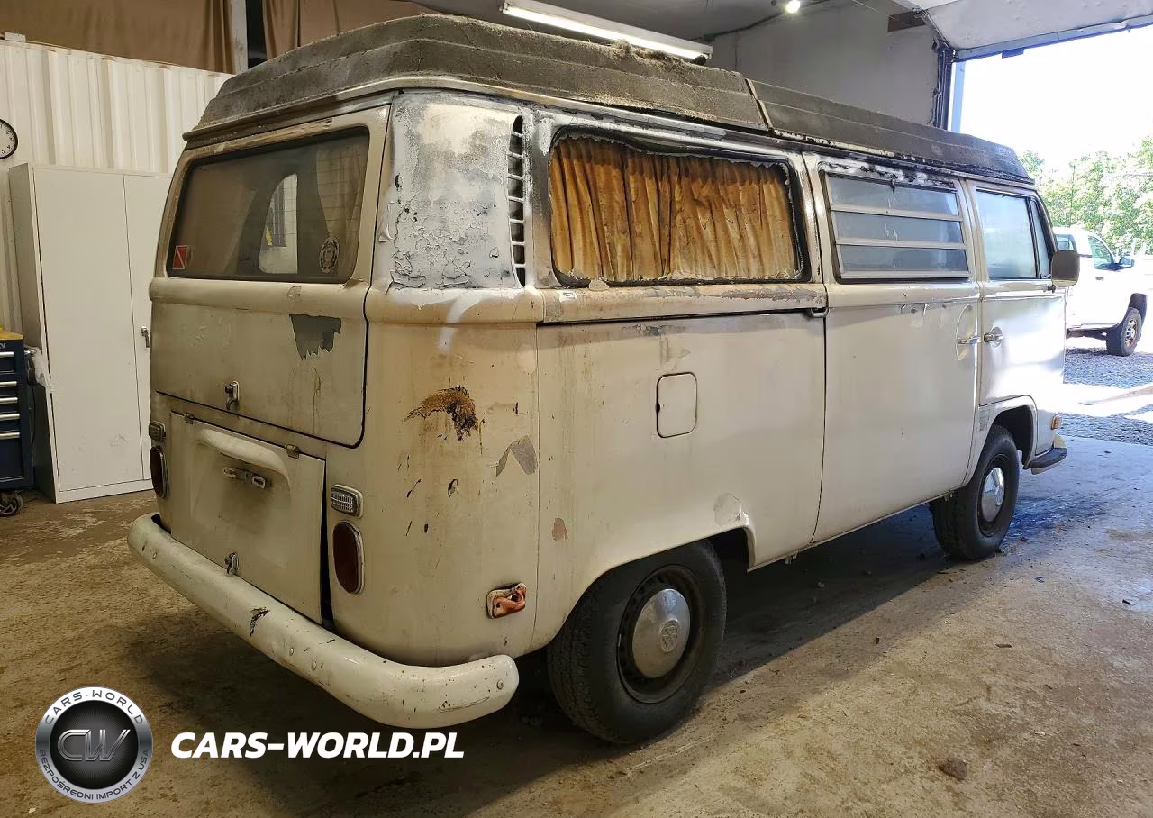 1970 Volkswagen Transporter VIN:2312012756 - 3