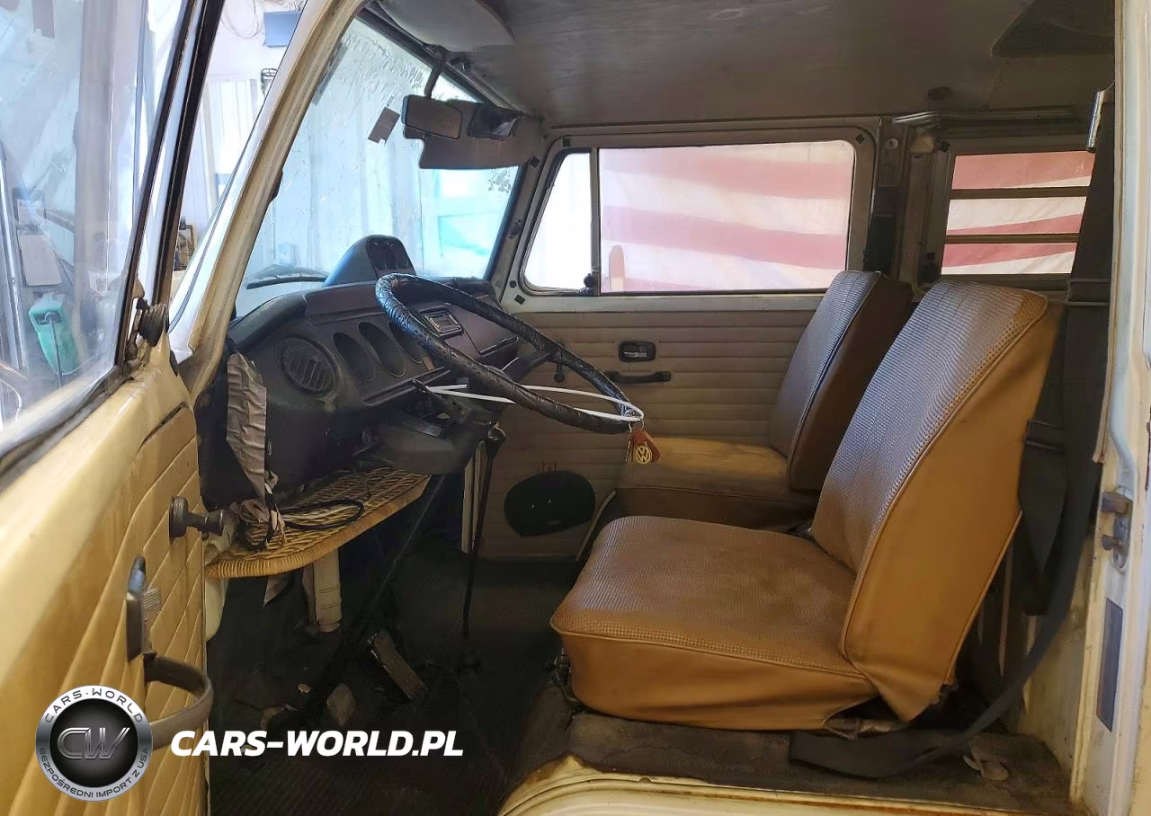 1970 Volkswagen Transporter VIN:2312012756 - 7