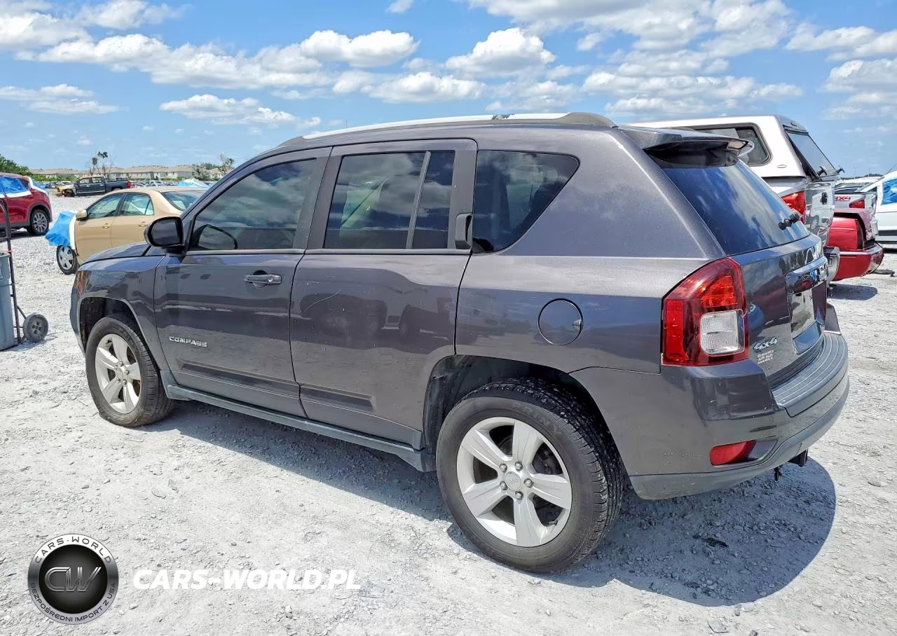 2015 Jeep Compass Sport VIN:1C4NJDBB4FD393155 - 2