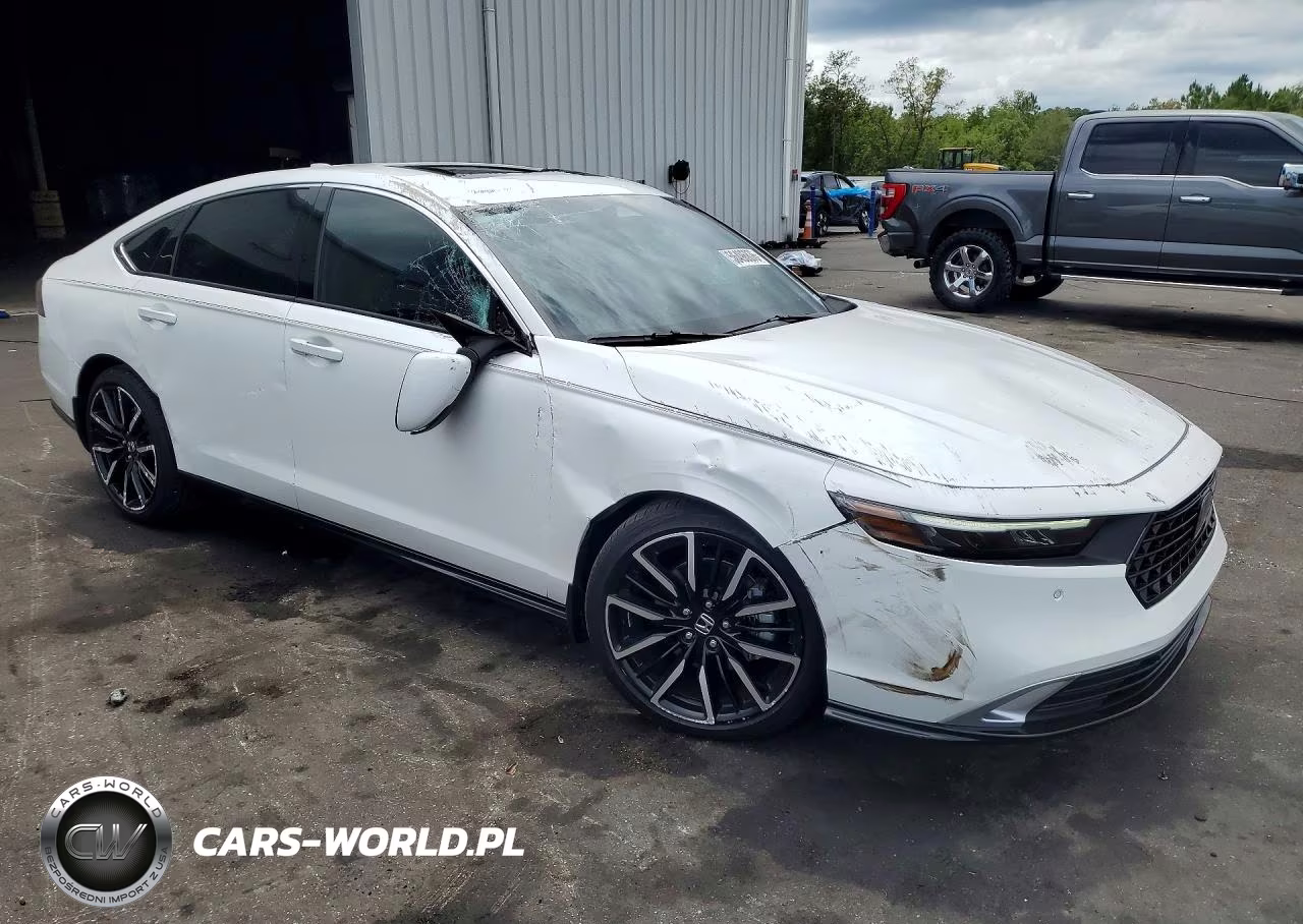2025 Honda Accord Touring Hybrid VIN:1HGCY2F85SA031015 - 4