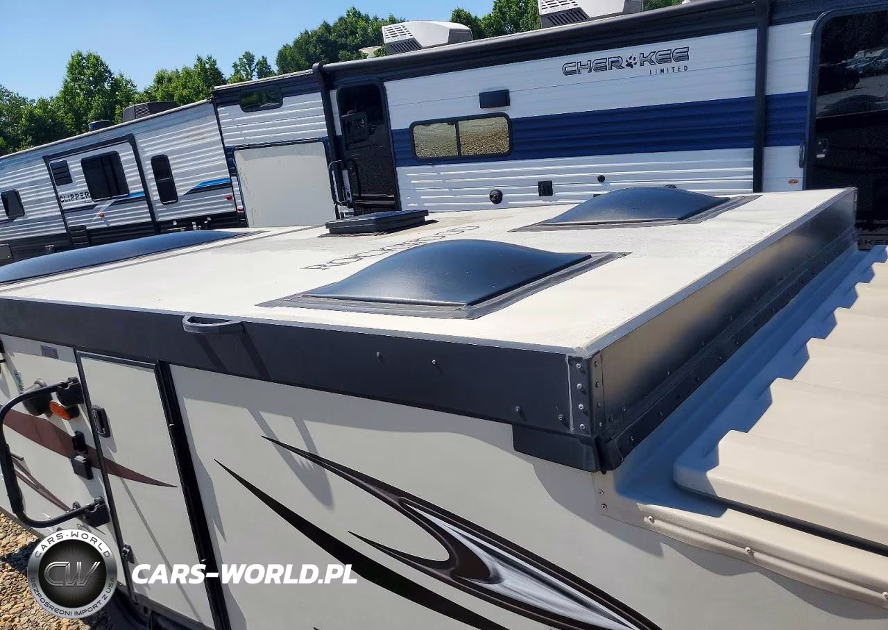 2018 Rockwood By Forest R Premier High Wall Se VIN:4X4CPRW10JD302776 - 9