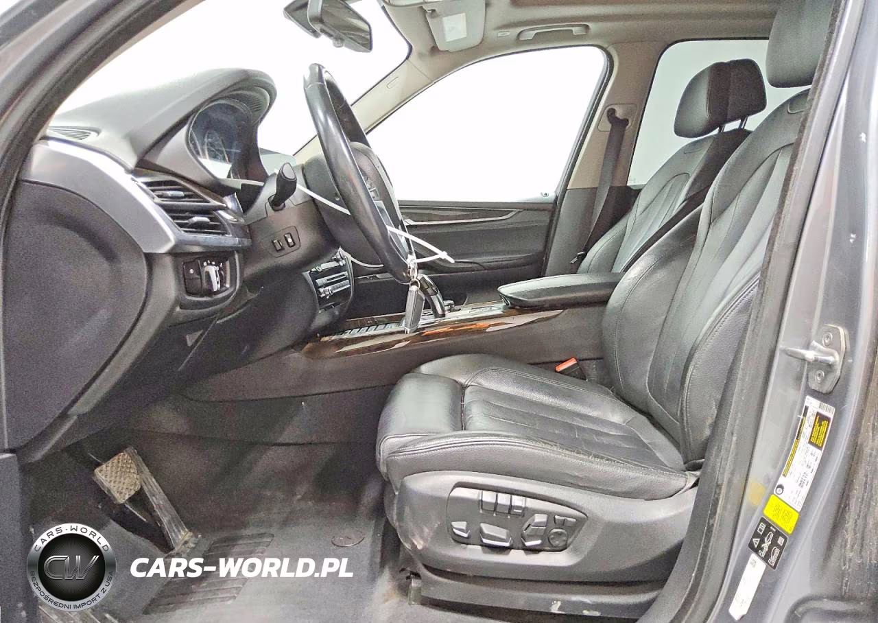 2015 BMW X5 xDrive50I VIN:5UXKR6C59F0J79249 - 7