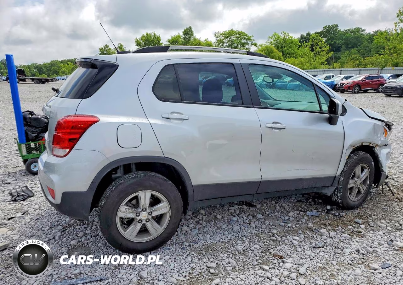 2022 Chevrolet Trax 1Lt VIN:KL7CJPSM3NB558940 - 3