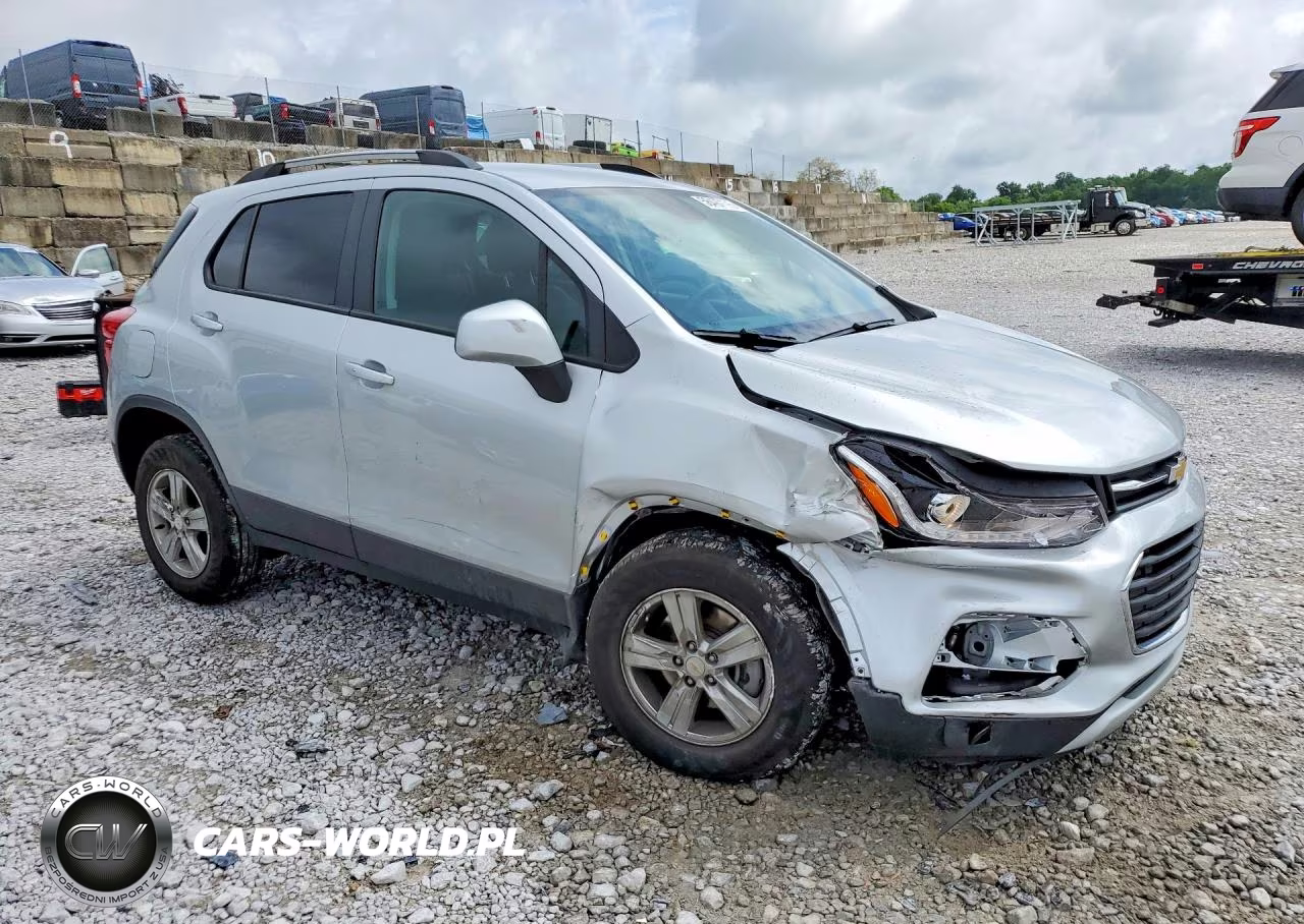 2022 Chevrolet Trax 1Lt VIN:KL7CJPSM3NB558940 - 4