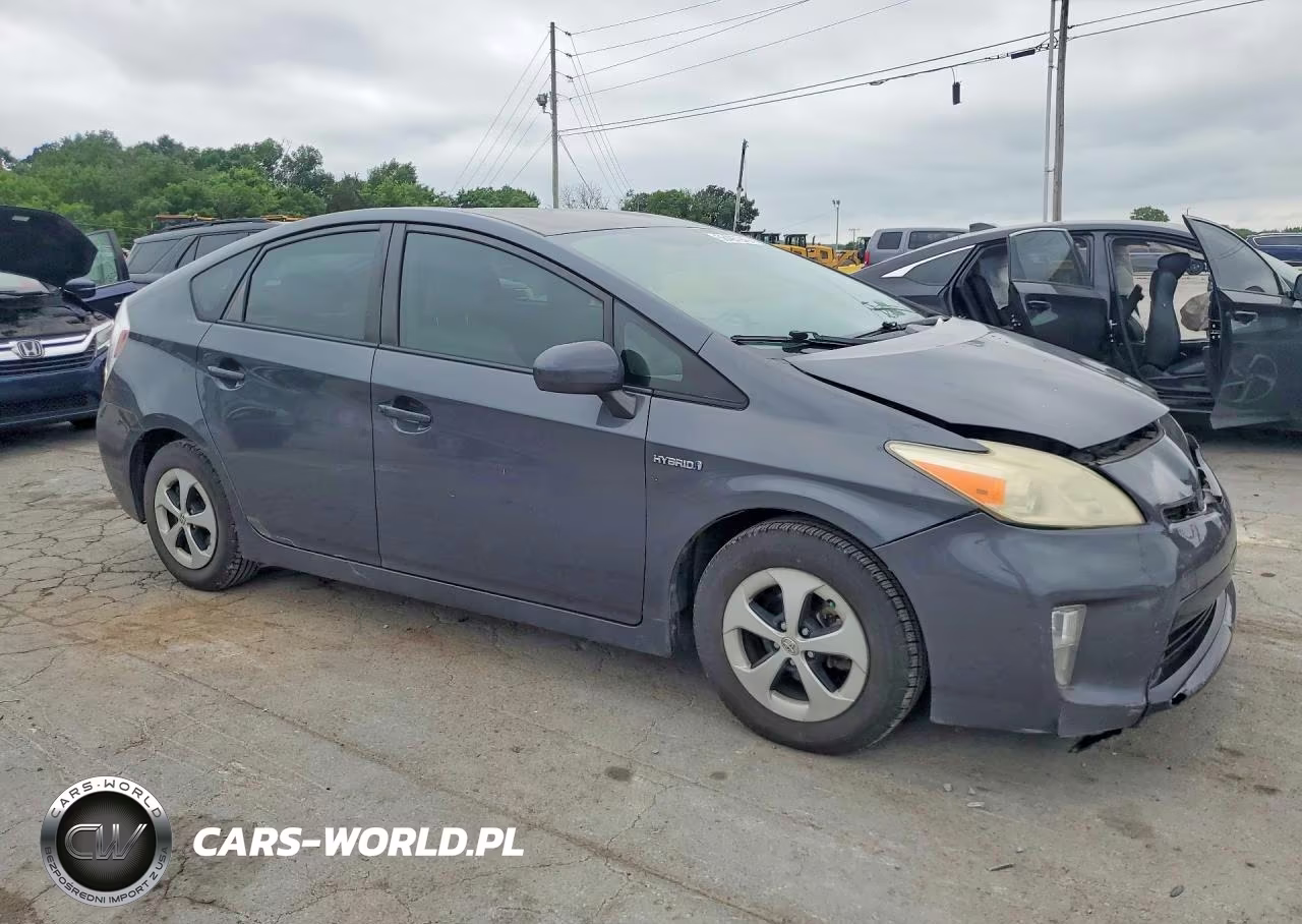 2012 Toyota Prius Two VIN:JTDKN3DU5C1483203 - 4