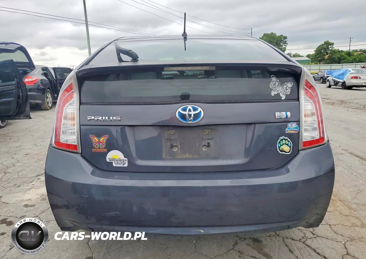 2012 Toyota Prius Two VIN:JTDKN3DU5C1483203 - 6