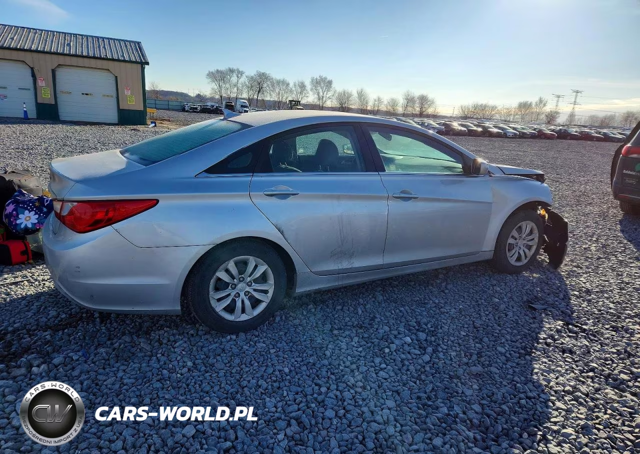 2011 Hyundai Sonata Gls VIN:5NPEB4AC5BH077677 - 3