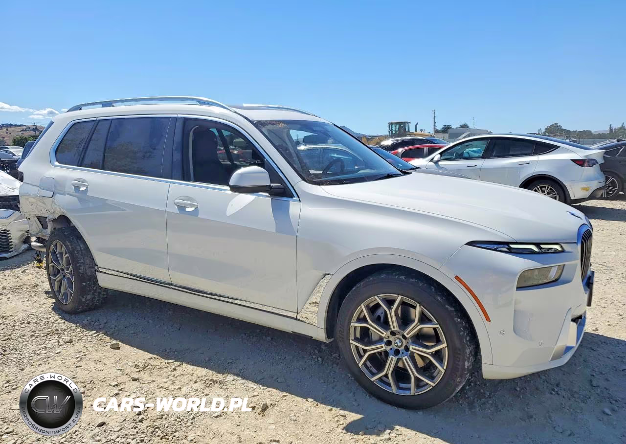 2025 BMW X7 xDrive40I VIN:5UX23EM09S9X72971 - 4