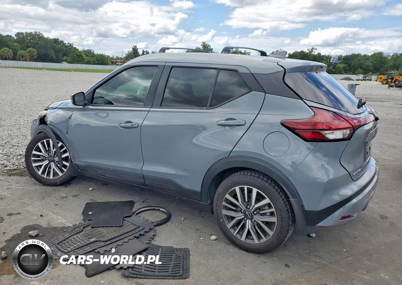 2022 Nissan Kicks Sv VIN:3N1CP5CV6NL490356 - 2