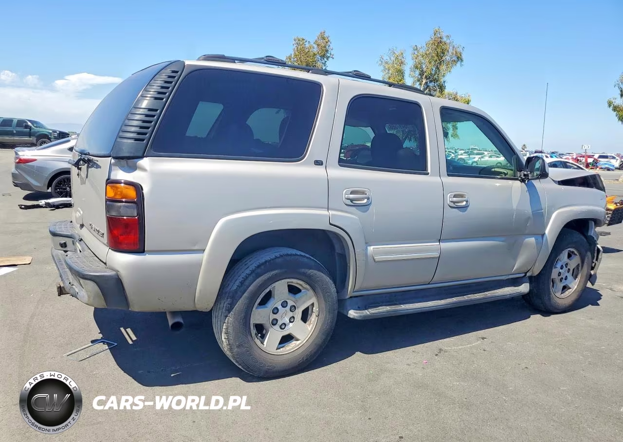 2004 Chevrolet Tahoe K1500 VIN:1GNEK13T64J222304 - 3