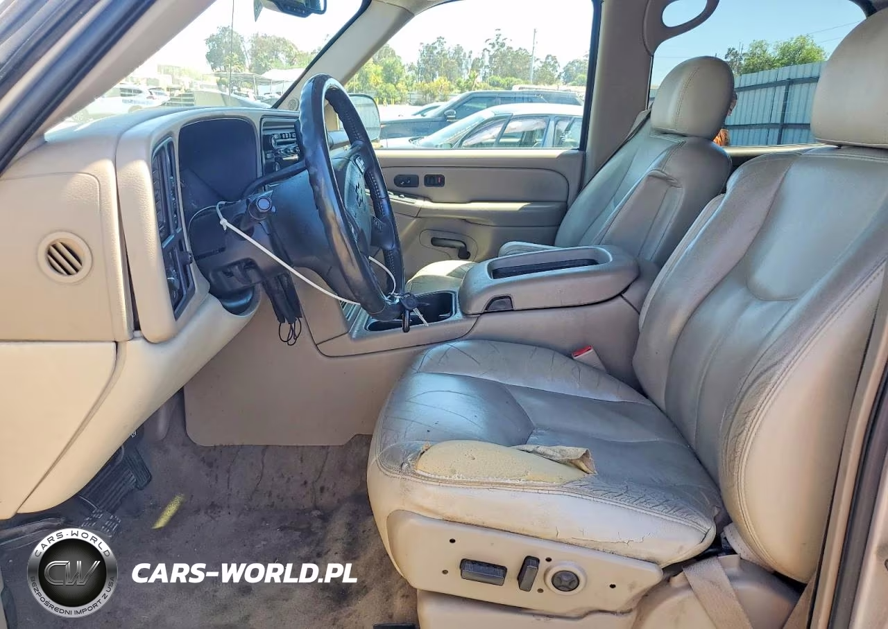 2004 Chevrolet Tahoe K1500 VIN:1GNEK13T64J222304 - 7