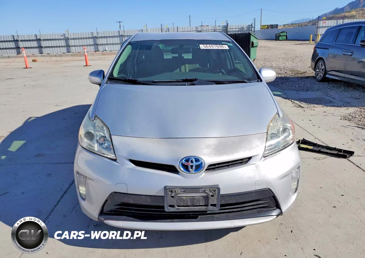2015 Toyota Prius Three VIN:JTDKN3DU0F0413862 - 5