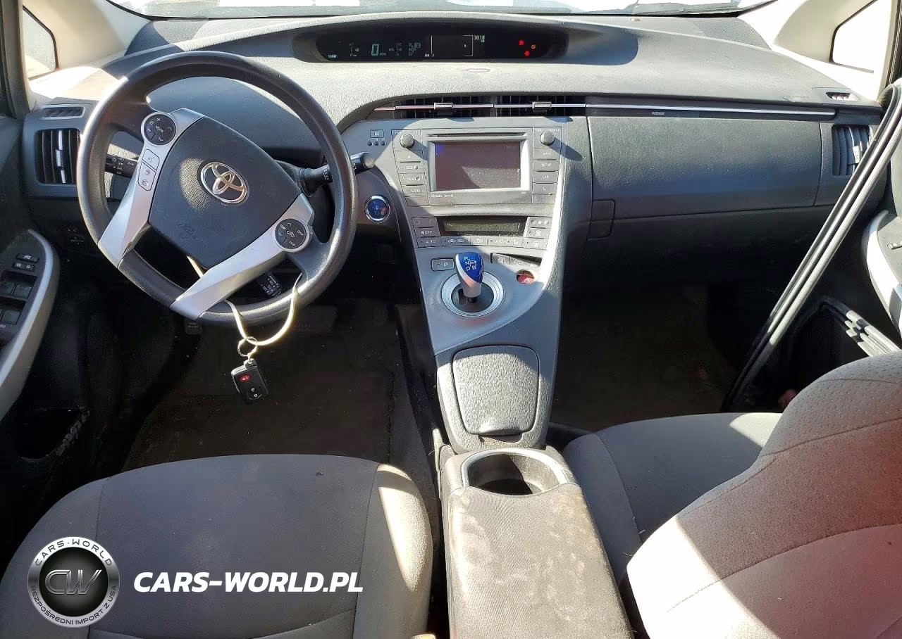 2015 Toyota Prius Three VIN:JTDKN3DU0F0413862 - 8