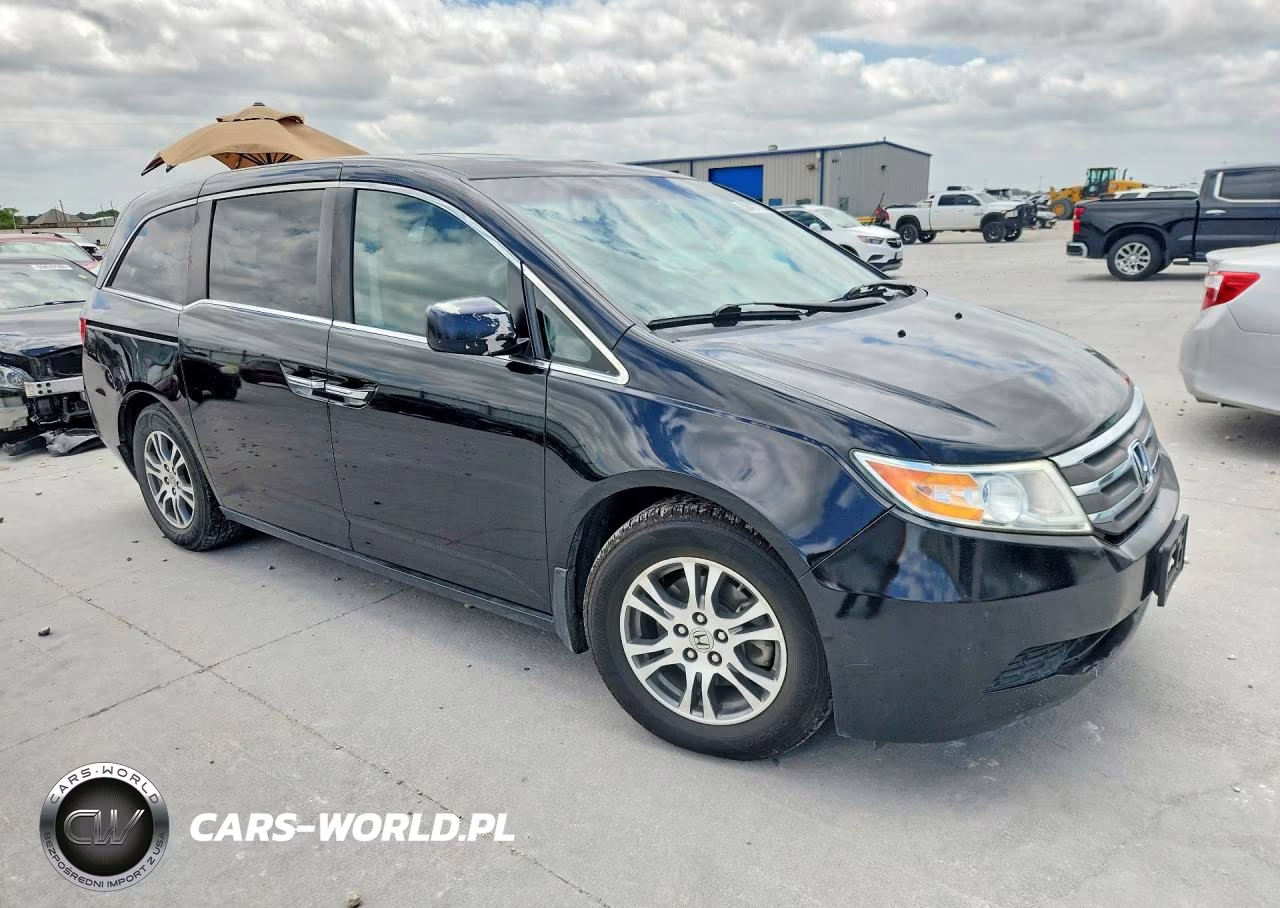 2013 Honda Odyssey Exl VIN:5FNRL5H60DB077978 - 4