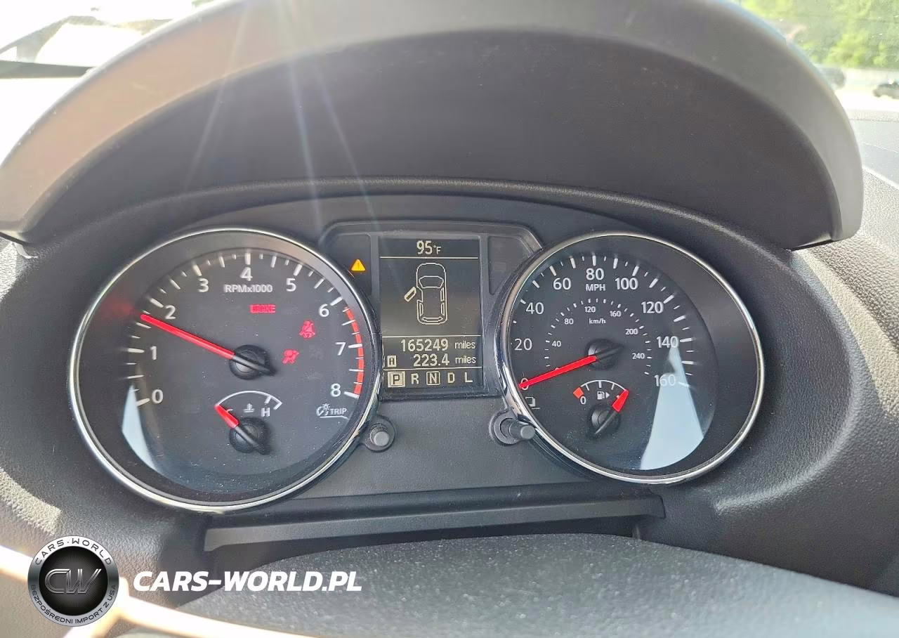 2013 Nissan Rogue S VIN:JN8AS5MVXDW115777 - 9