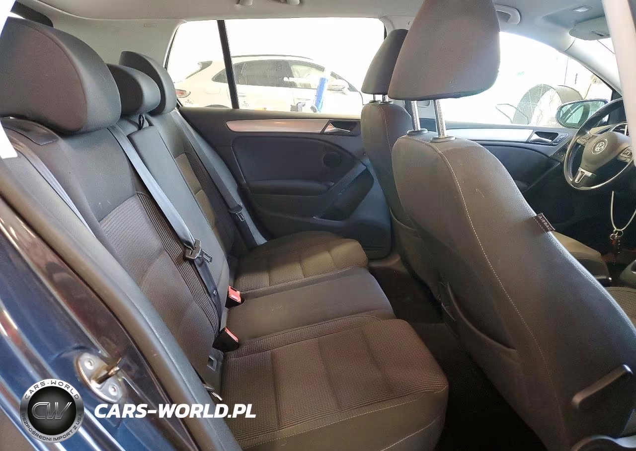 2012 Volkswagen Golf VIN:WVWDM7AJ7CW291037 - 10