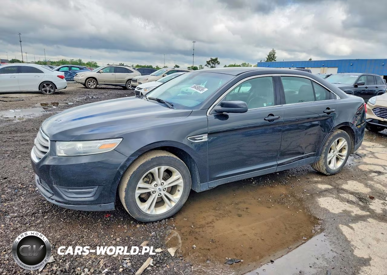 2013 Ford Taurus Sel