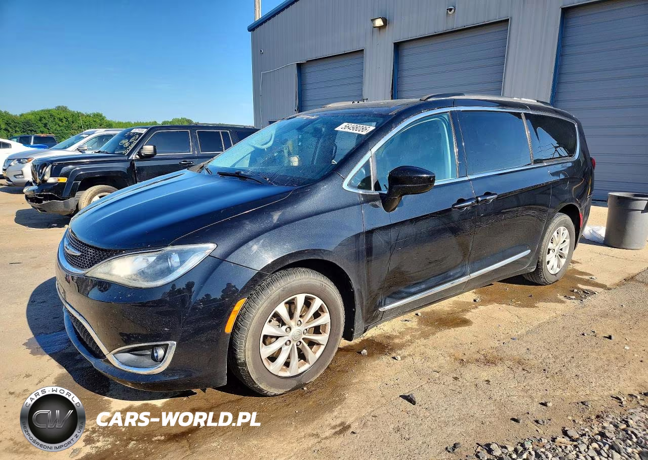 2017 Chrysler Pacifica Touring L