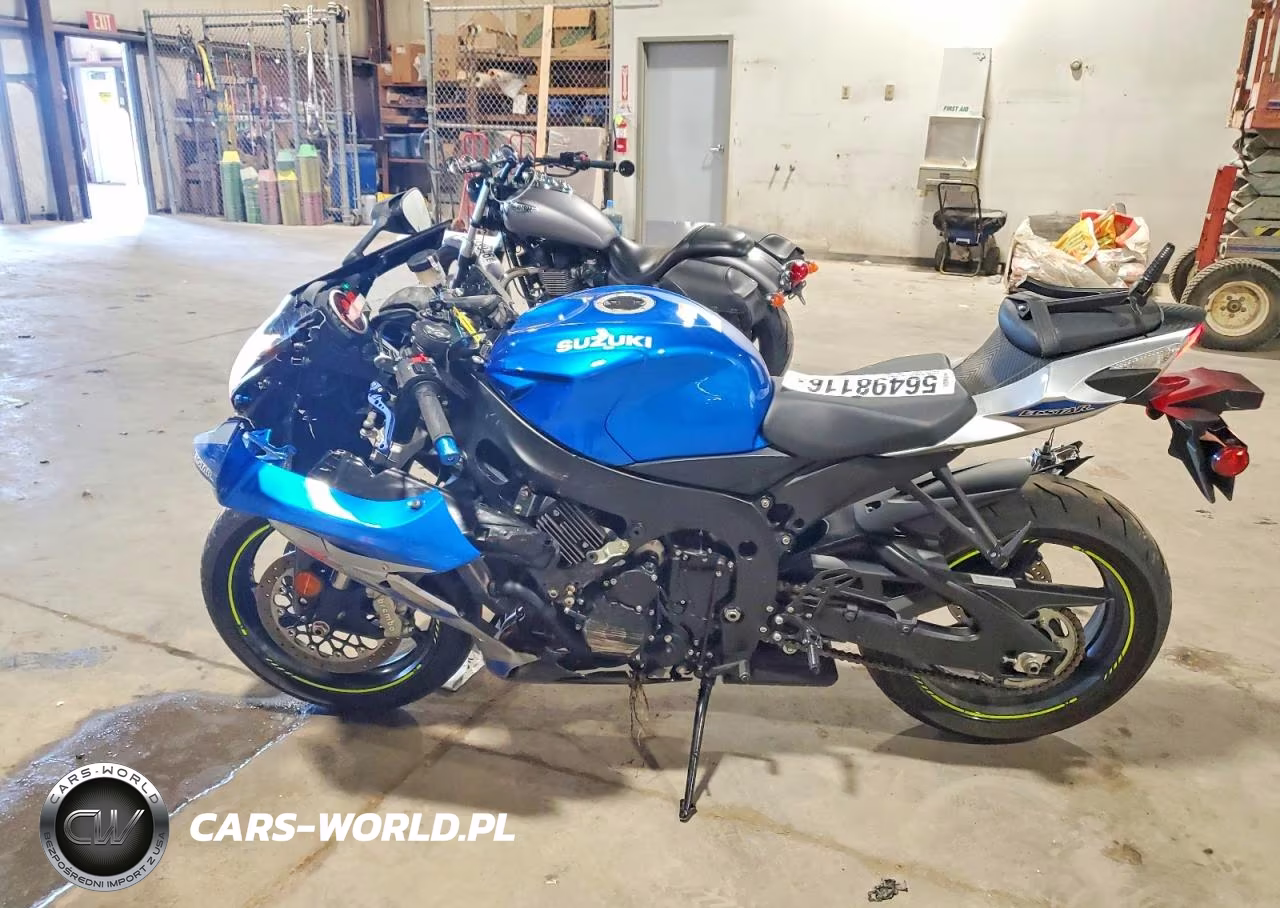 2023 Suzuki Gsx-R600 VIN:JS1GN7FA7P7101220 - 3