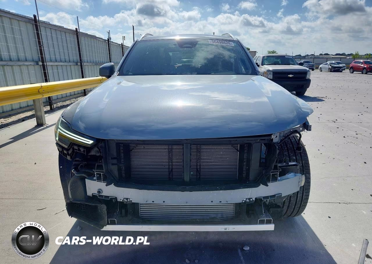 2025 Volvo Xc90 Core VIN:YV4H60PA0S1379947 - 5