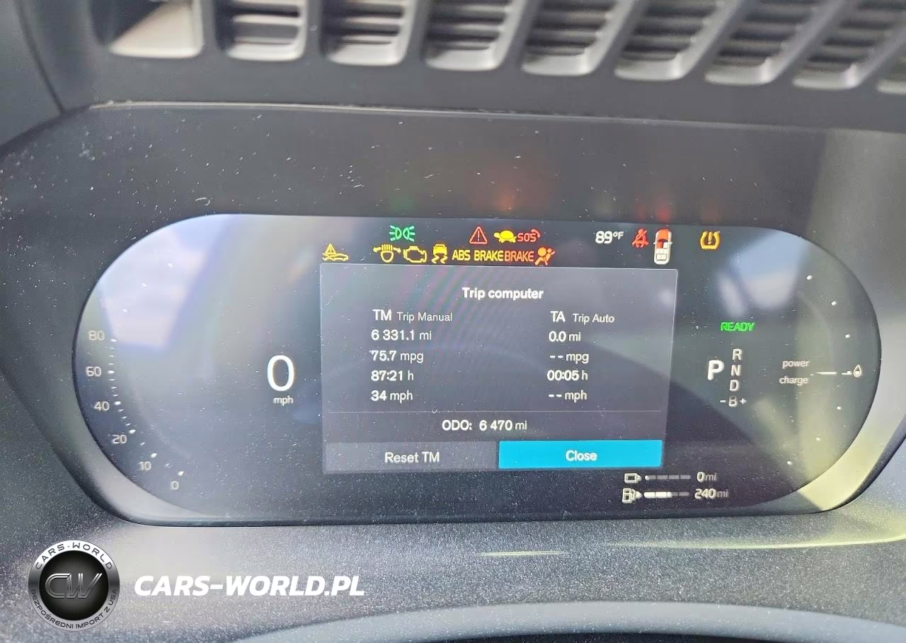 2025 Volvo Xc90 Core VIN:YV4H60PA0S1379947 - 9