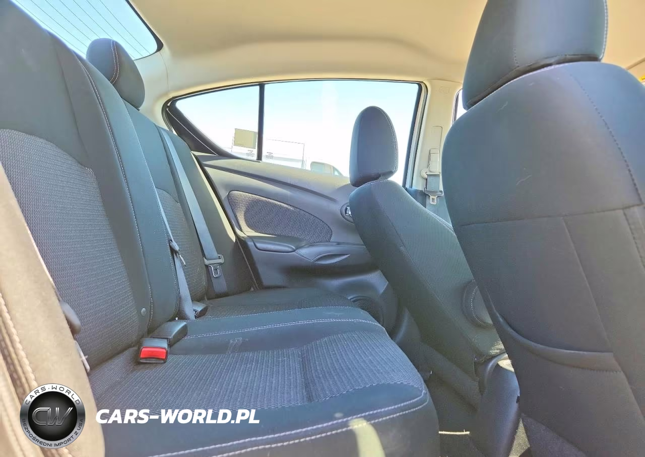 2014 Nissan Versa 1.6 S VIN:3N1CN7AP2EL828955 - 10