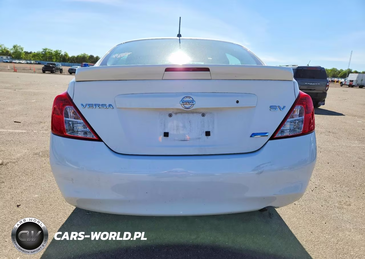 2014 Nissan Versa 1.6 S VIN:3N1CN7AP2EL828955 - 6