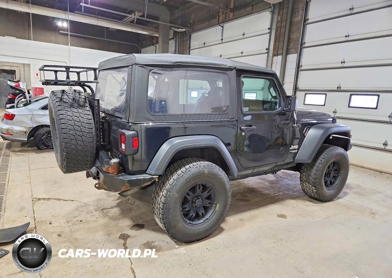 2019 Jeep Wrangler Sport VIN:1C4GJXAG2KW598012 - 3