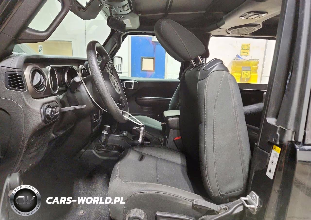 2019 Jeep Wrangler Sport VIN:1C4GJXAG2KW598012 - 7