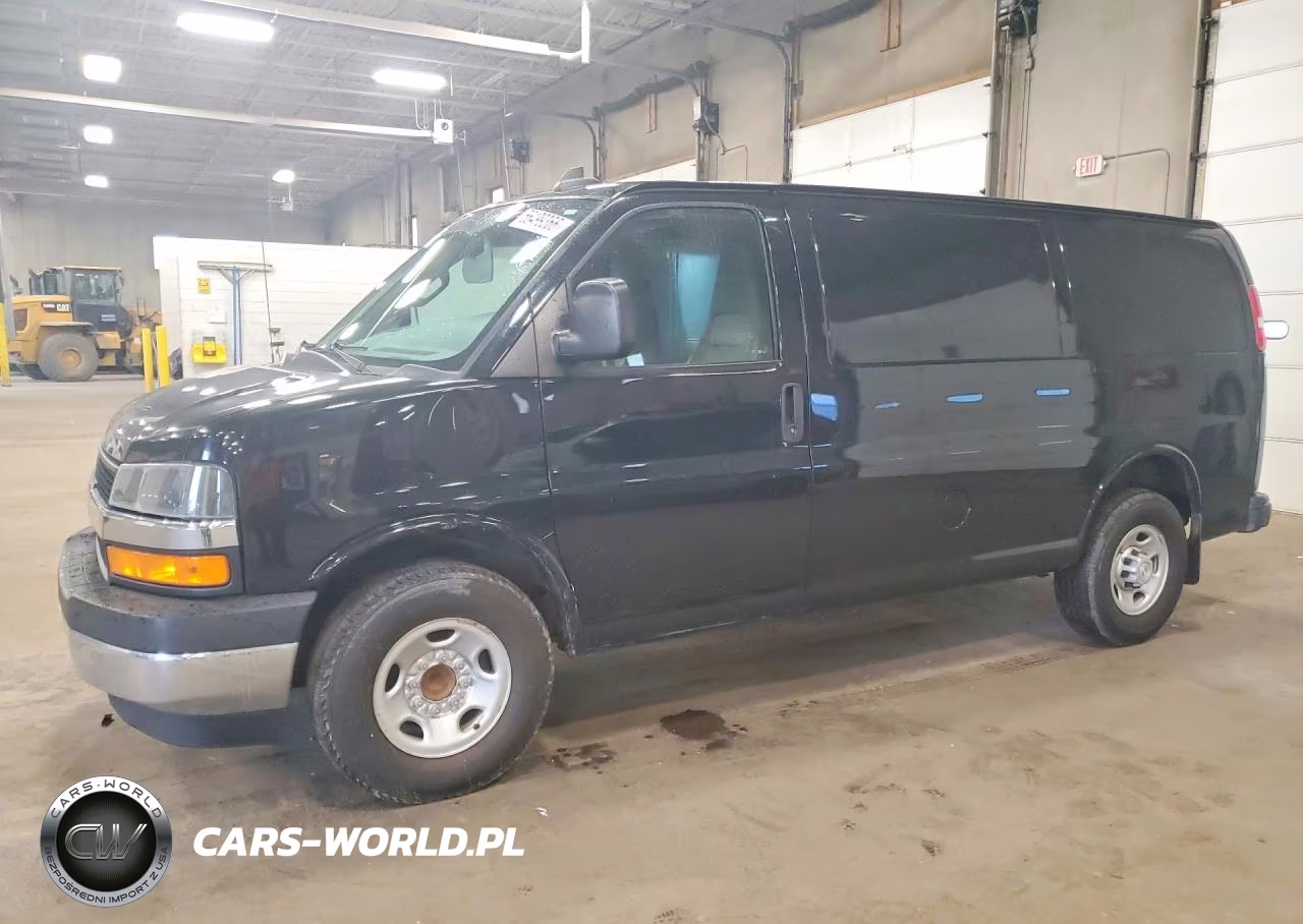 2018 Chevrolet Express G2500