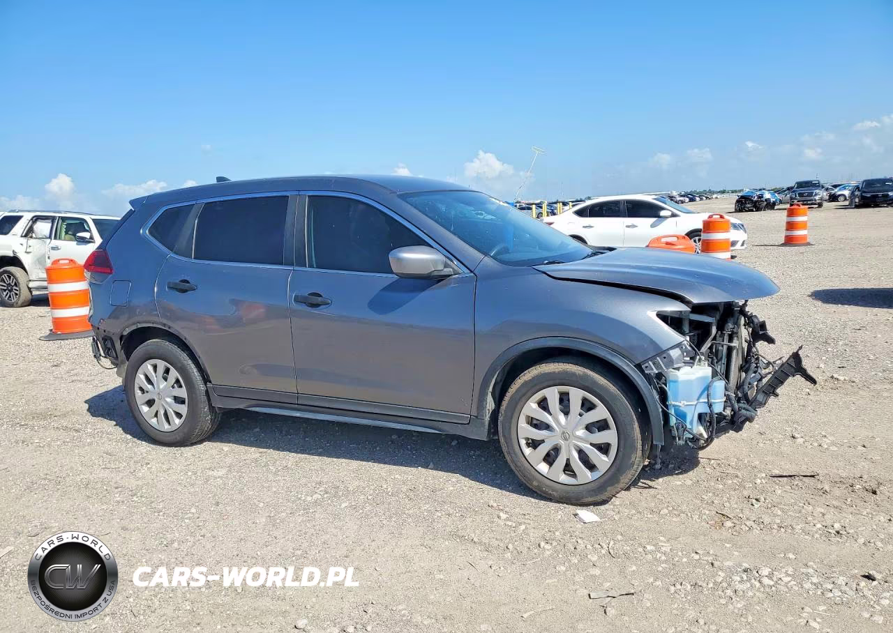 2018 Nissan Rogue S VIN:KNMAT2MT7JP500760 - 4