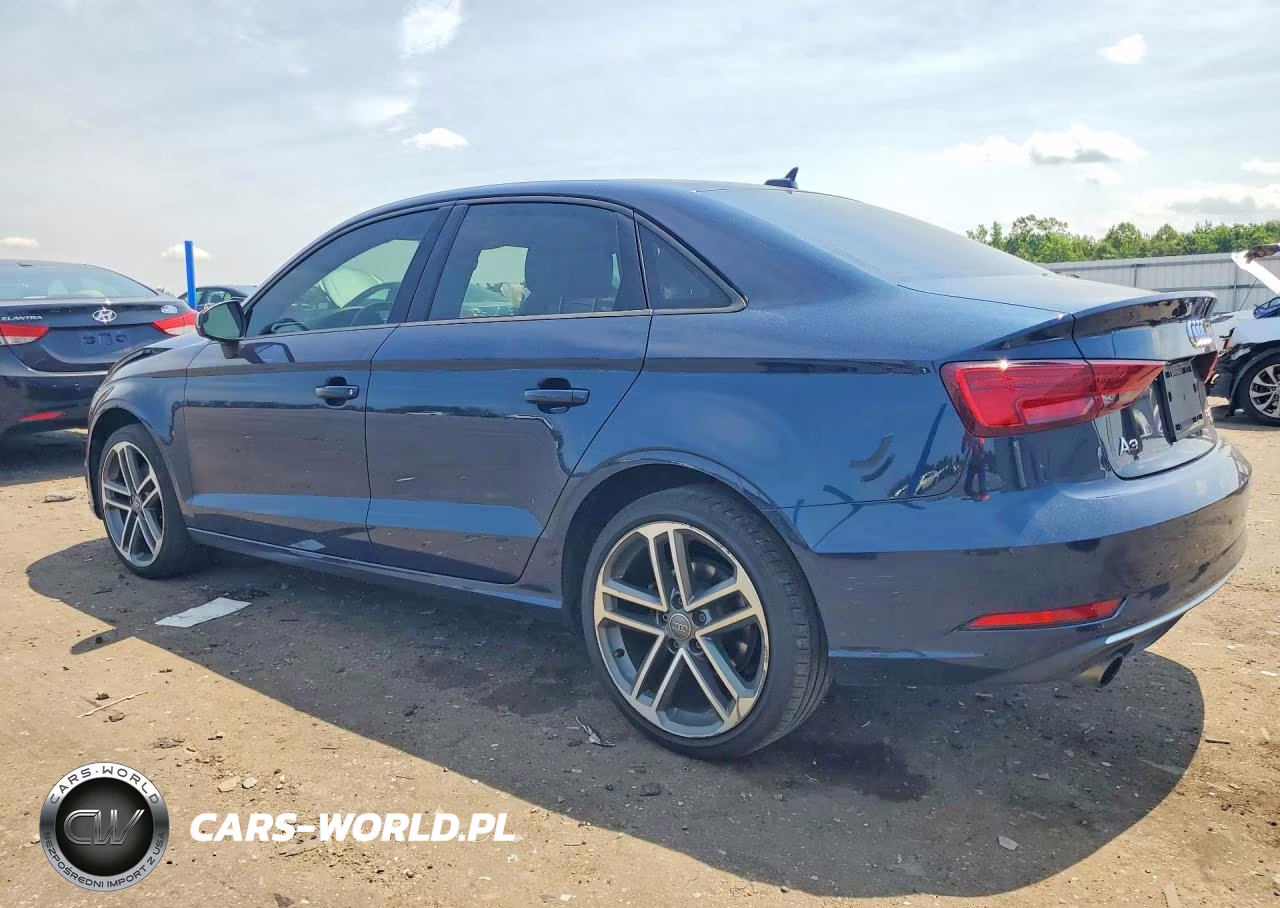 2017 Audi A3 Premium VIN:WAUB8GFF3H1011566 - 2