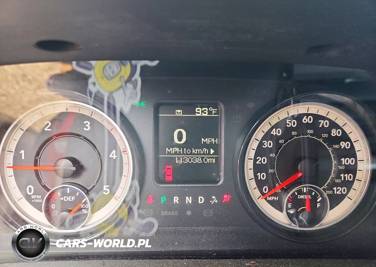 2018 Ram 2500 St VIN:3C6UR5CL7JG425424 - 9
