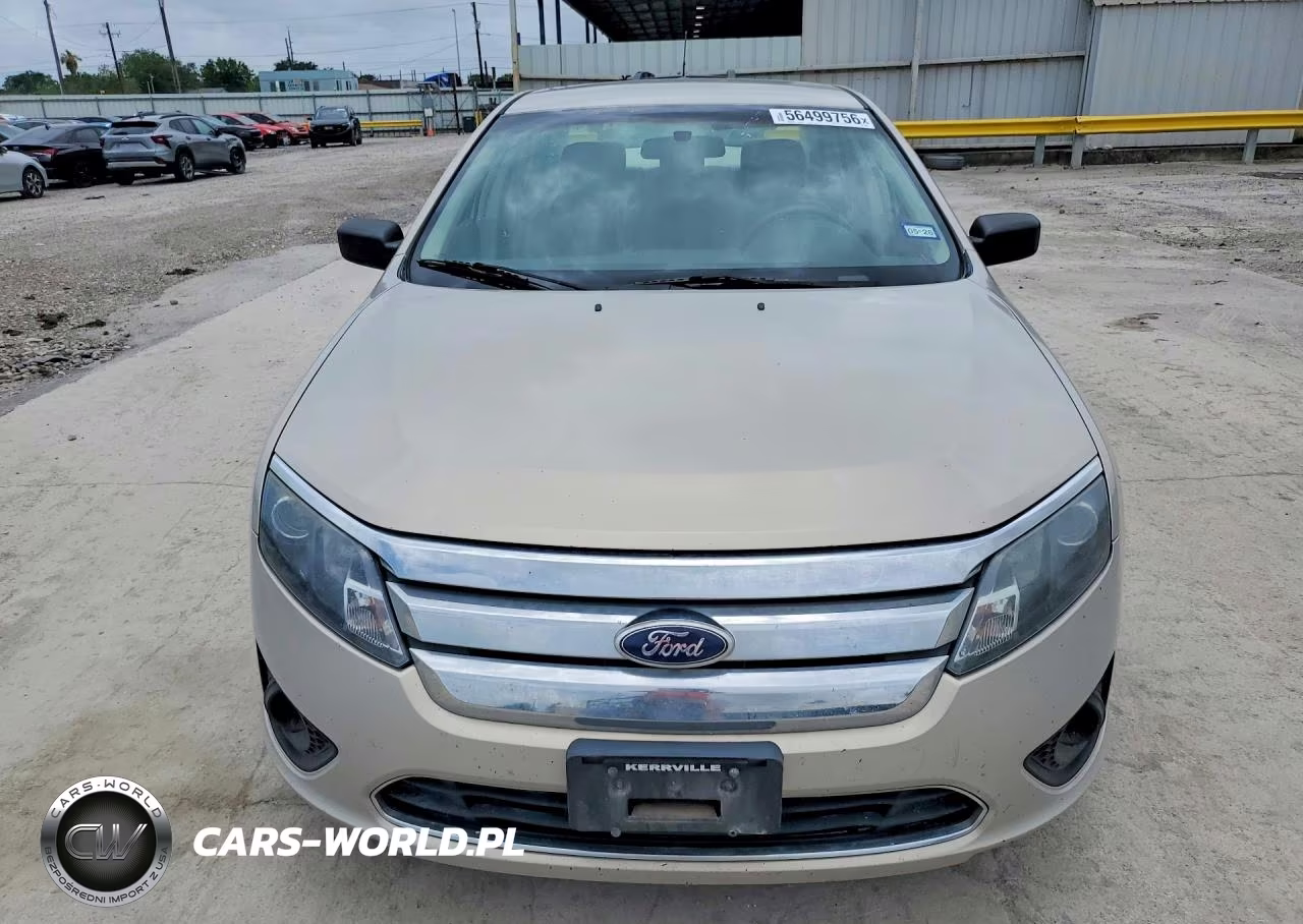 2010 Ford Fusion S VIN:3FAHP0GA0AR389971 - 5