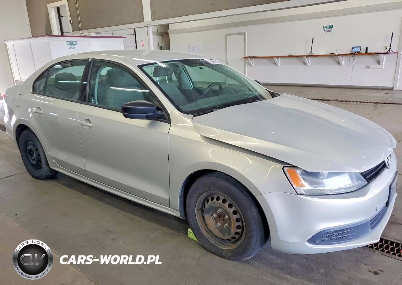 2011 Volkswagen Jetta Base VIN:3VW2K7AJ8BM065615 - 4