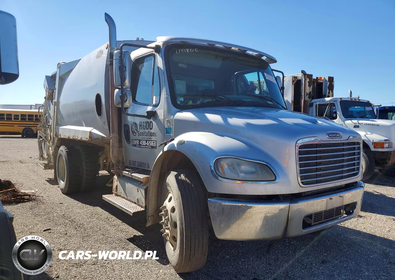 2013 Freightliner Business Class M2 Refuse Truck VIN:3ALACXDT3DDFF5601 - 4