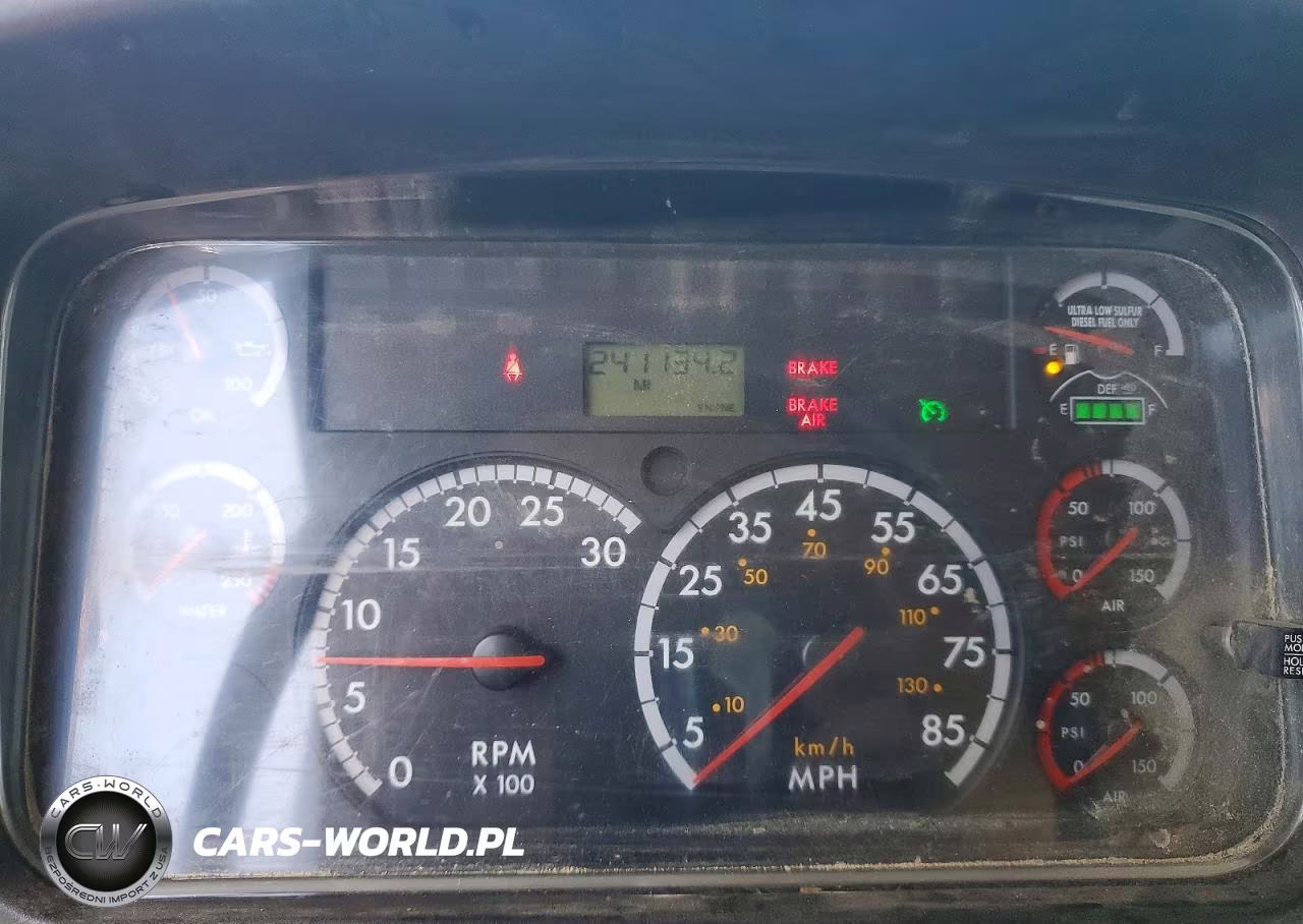 2013 Freightliner Business Class M2 Refuse Truck VIN:3ALACXDT3DDFF5601 - 9