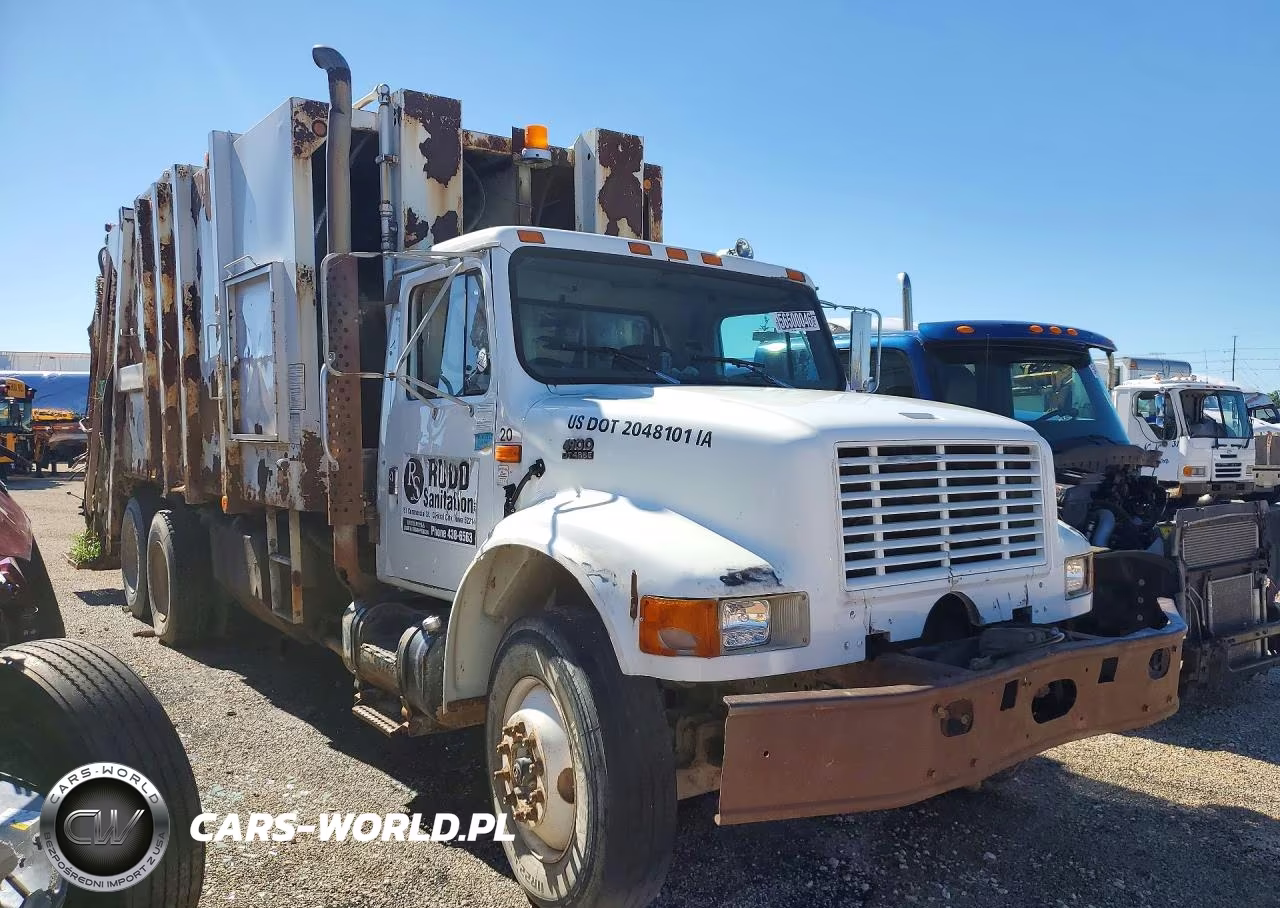2001 International 4900 Refuse Truck VIN:1HSSDAANX1H324127 - 4