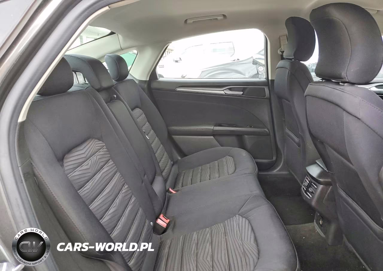 2016 Ford Fusion Se VIN:3FA6P0H78GR207520 - 10